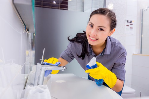 Which house cleaning tasks should be done daily?