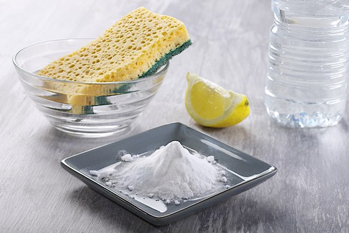 Using baking soda for cleaning
