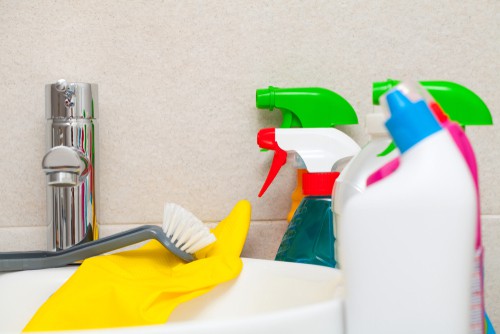 10 Tips To Spring Clean Home In 24 Hours